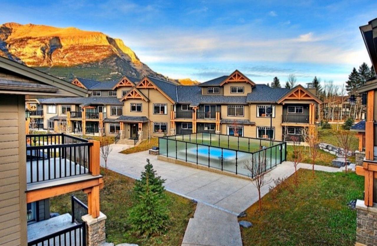Copperstone Resort - Mountain View 2 Bedroom Condo Canmore Ngoại thất bức ảnh