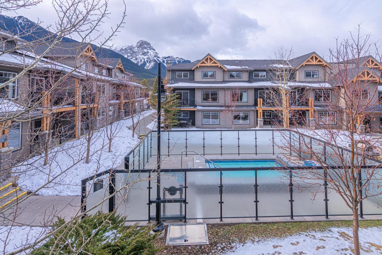 Copperstone Resort - Mountain View 2 Bedroom Condo Canmore Ngoại thất bức ảnh